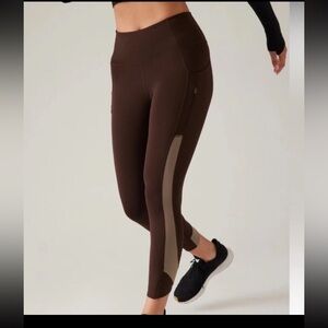 Athleta Ultimate Stash Colorblock 7/8 Leggings in Toasted Brown Size Large